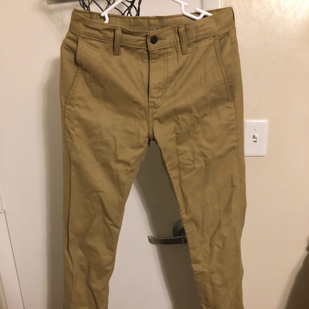 Levis Khaki Pants
